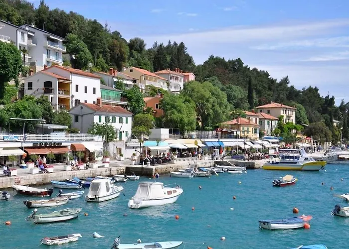 App With Ac, Pets Friendly,389 * Rabac