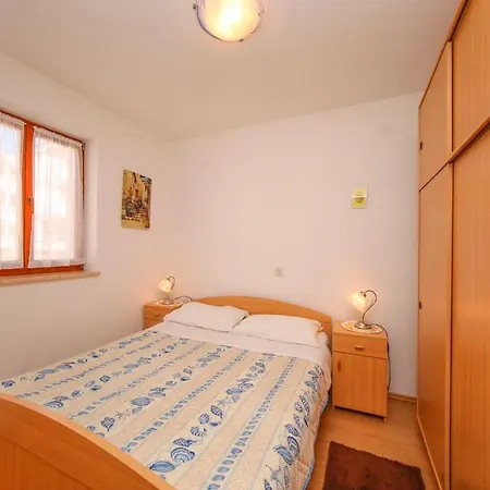 דירה App With Ac, Pets Friendly,389