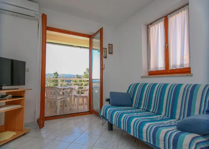 App With Ac, Pets Friendly,389 아파트 *