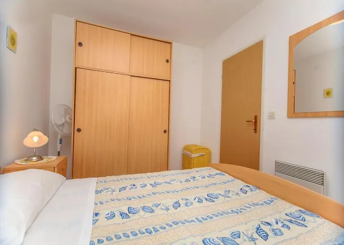 App With Ac, Pets Friendly,389 아파트 *